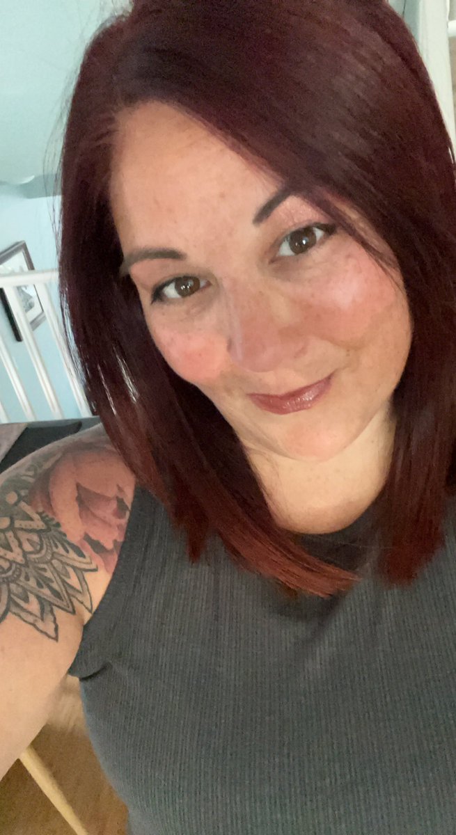 Dateable? 49, Canadian, good income, homeowner, mom of 1, heart of gold…