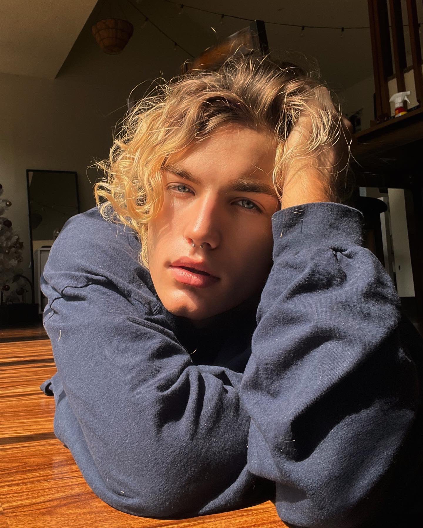 Hazel on Twitter