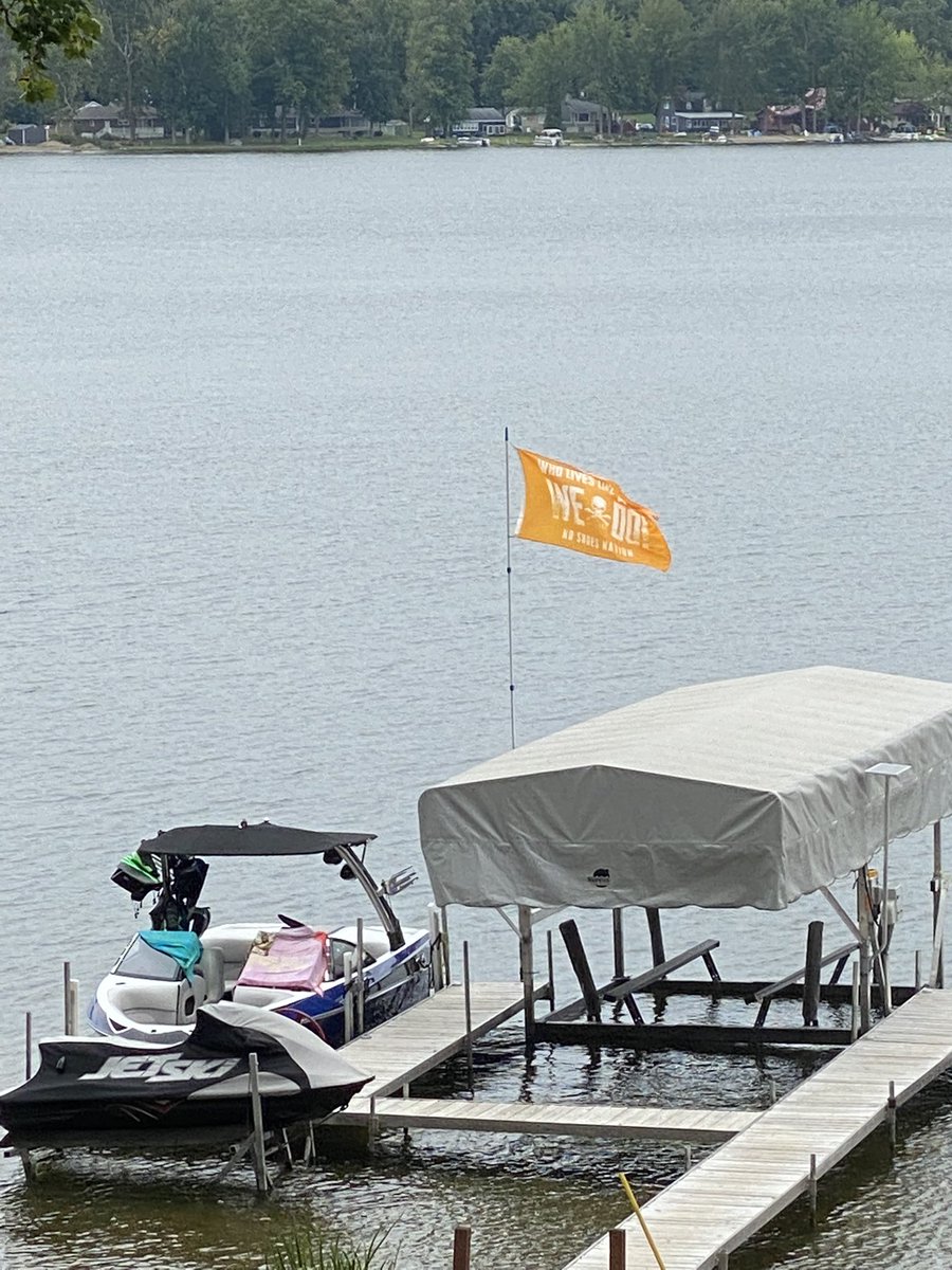 brian_spiller's tweet photo. As summer nears its sunset, I’m reflecting on all the fun we had. Who lives like we do? We Do! @noshoesnation @kennychesney https://t.co/8tJefyzLTL