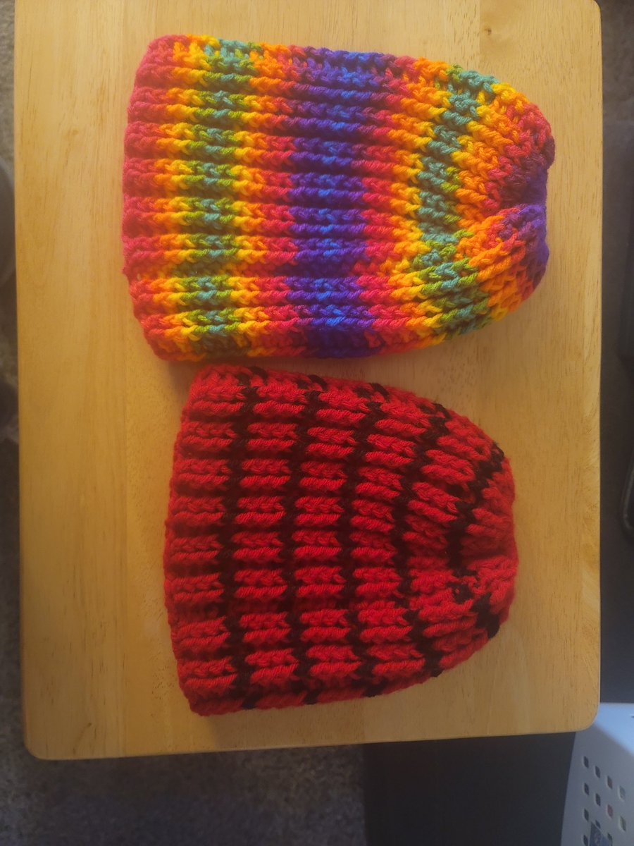 Been enjoying making beanies again. So relaxing.