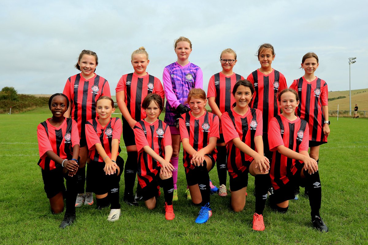 Although our senior results didn’t go to plan this afternoon, in their first ever game, our newly formed U12 girls team won 3-1!

Our little tigers were excellent, well done girls 👏🏻🐯

📸 <a href="/nonleaguesnappa/">Simon Roe</a>