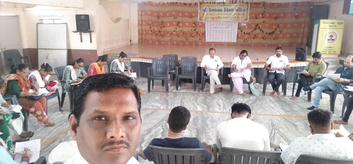 CscJunagadh's tweet photo. Today anandalay project under the program *vartan thi parivartan* very inspiring and motivational @InfoGujcost @narottamsahoo @OfficeJunagadh @narottamsahoo @dstGujarat @jitu_vaghani @vnehra @PMOIndia @CMOGuj @DrMatang @JunagadhGog @collectorjunag @DdoJunagadh @EducationGujGov https://t.co/LHYuxXdzNs