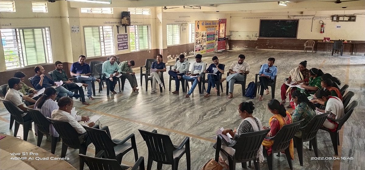 CscJunagadh's tweet photo. Today anandalay project under the program *vartan thi parivartan* very inspiring and motivational @InfoGujcost @narottamsahoo @OfficeJunagadh @narottamsahoo @dstGujarat @jitu_vaghani @vnehra @PMOIndia @CMOGuj @DrMatang @JunagadhGog @collectorjunag @DdoJunagadh @EducationGujGov https://t.co/LHYuxXdzNs