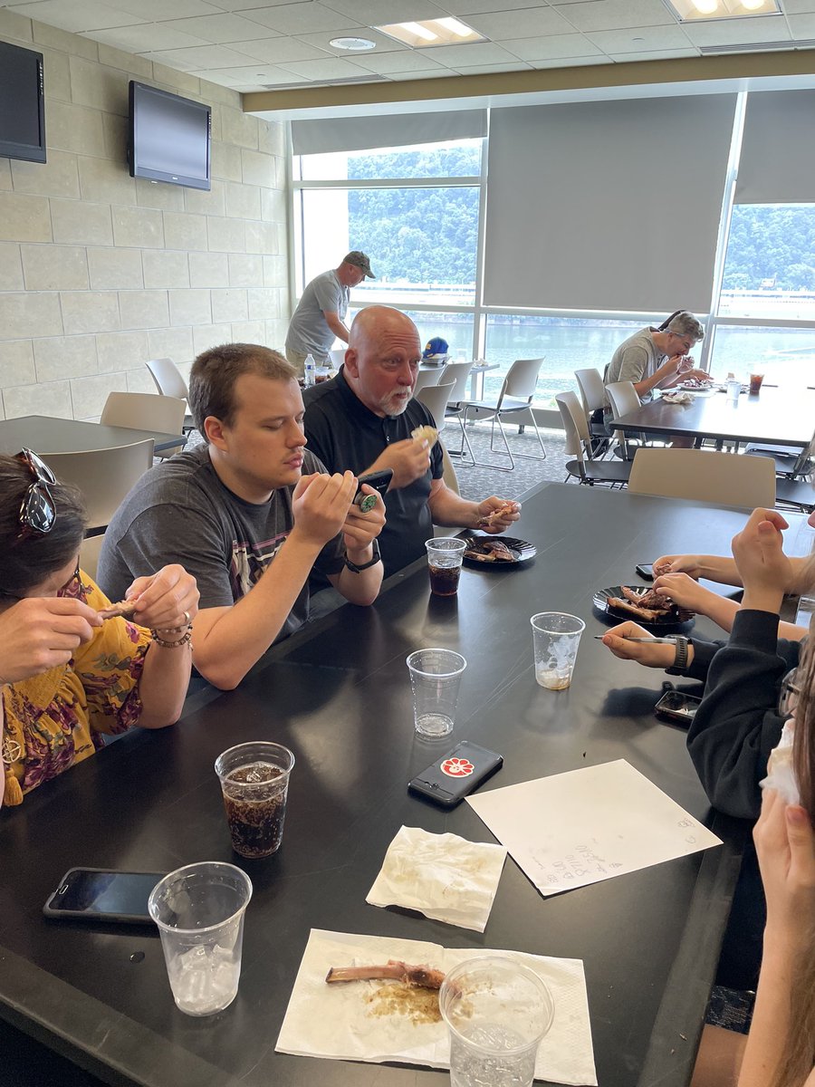 Acrisure Stadium tweet media