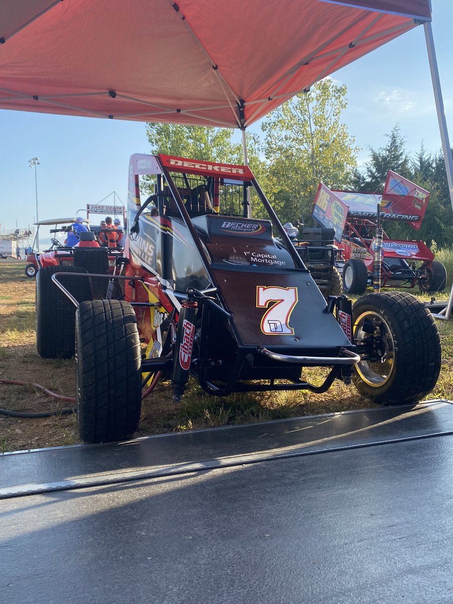 MichelleDeckerRacing tweet media