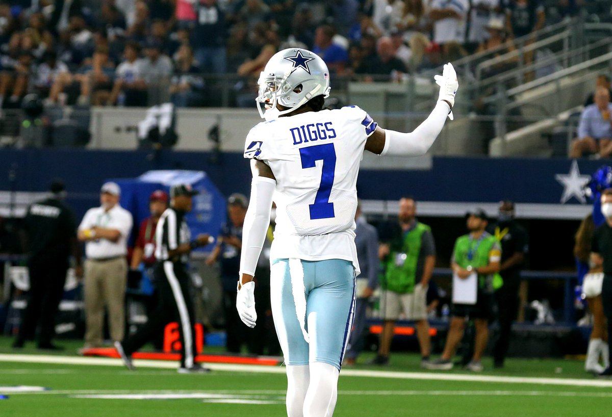 firstandchug's tweet photo. 7️⃣ more days until #CowboysFootball #SNF #BeatTampa ⭐️ https://t.co/agvuGEHoRX