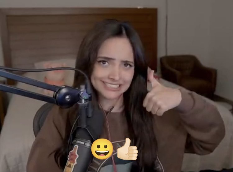 JeterV_'s tweet photo. @MovistareSports @vickypalami @samyriveratv @_biyin_ @nissaxter @IamCristinini @arigameplays @Mayichii @staryuukiii @aroiagarcia @CrystalMollyTTV Nice Patrona 🐷 https://t.co/ksK8Z0R555