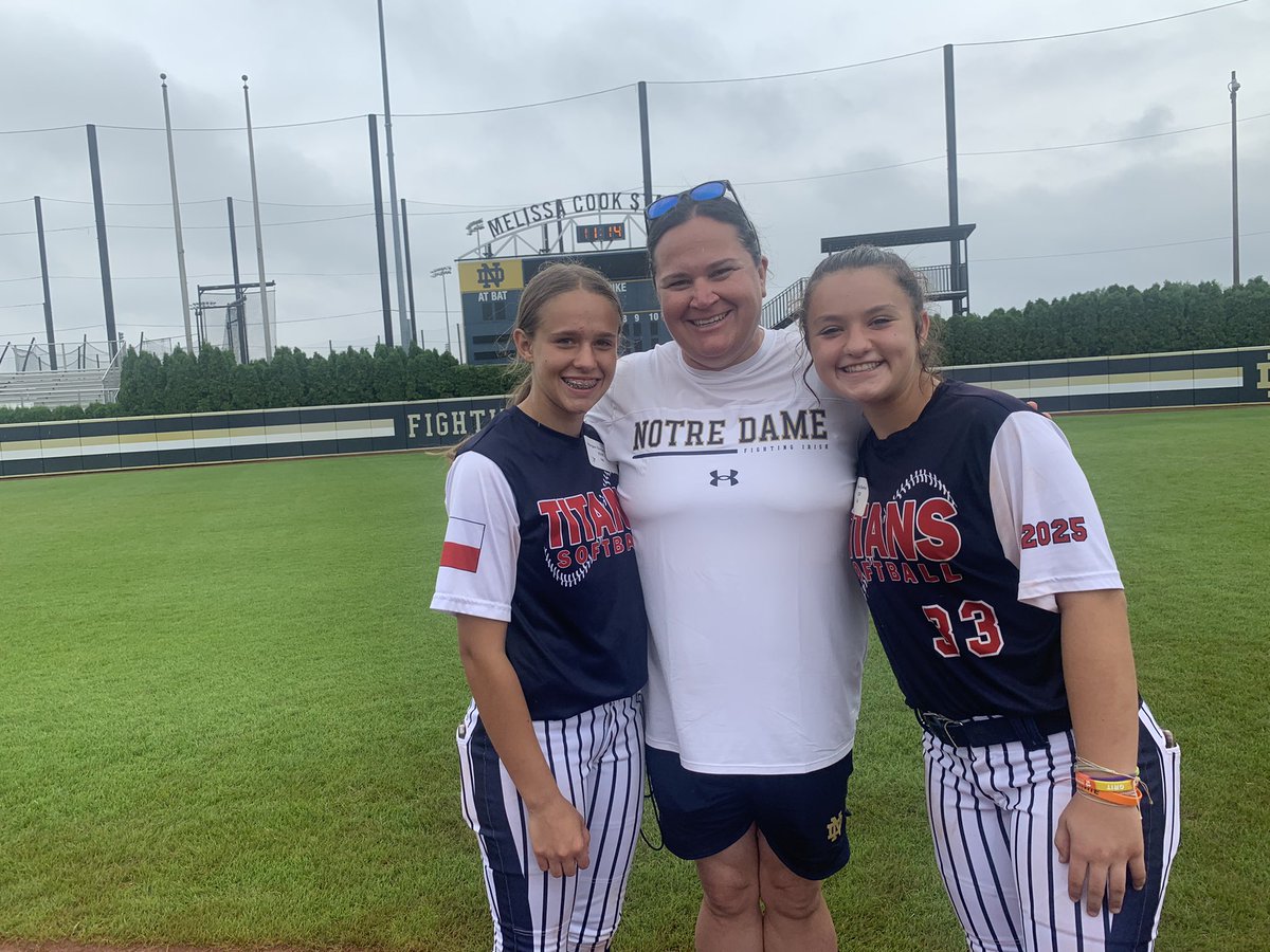 Coach_Buettner's tweet photo. Camping continued @NDsoftball Olivia & @mograce07 were fantastic today. So fun to watch you perform!!!
#builtbifferent #titans07 https://t.co/EwnWiuXsoU