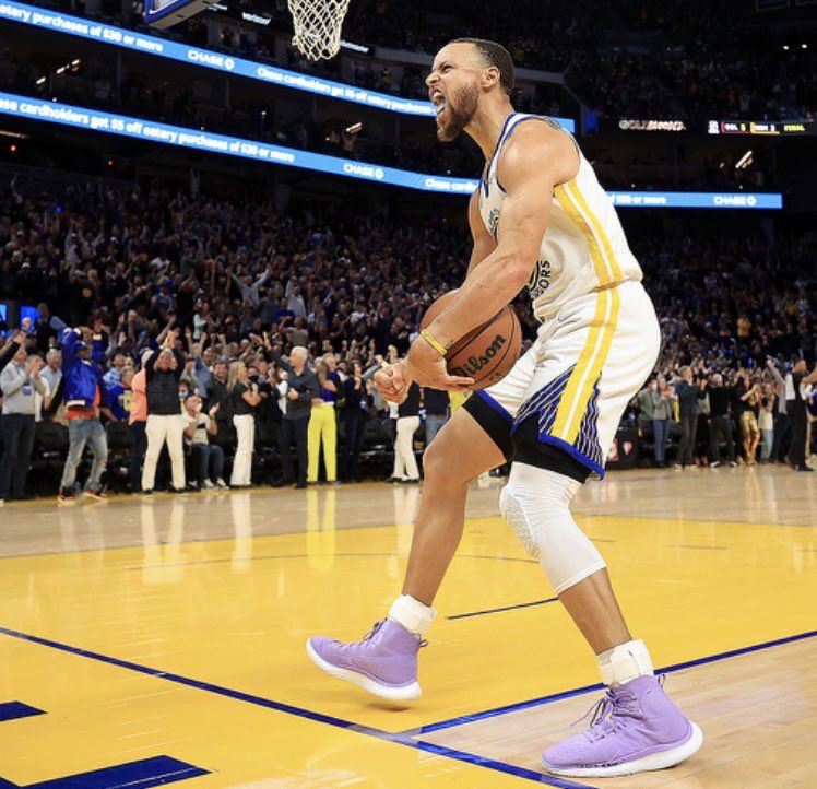 Best player in the world by year

2014: KD
2015: Steph
2016: Steph
2017: KD/Kawhi
2018: KD/Harden 
2019: Steph
2020: Giannis
2021: Giannis 
2022: Steph