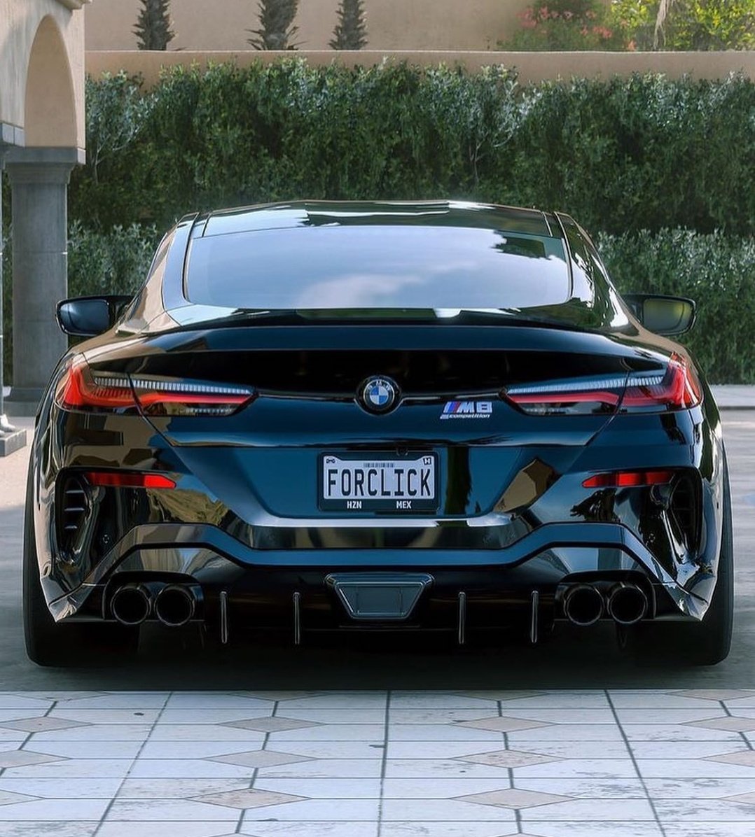 WorldWideCarsTM's tweet photo. BMW M8 Competition × https://t.co/JiJHXymQOS