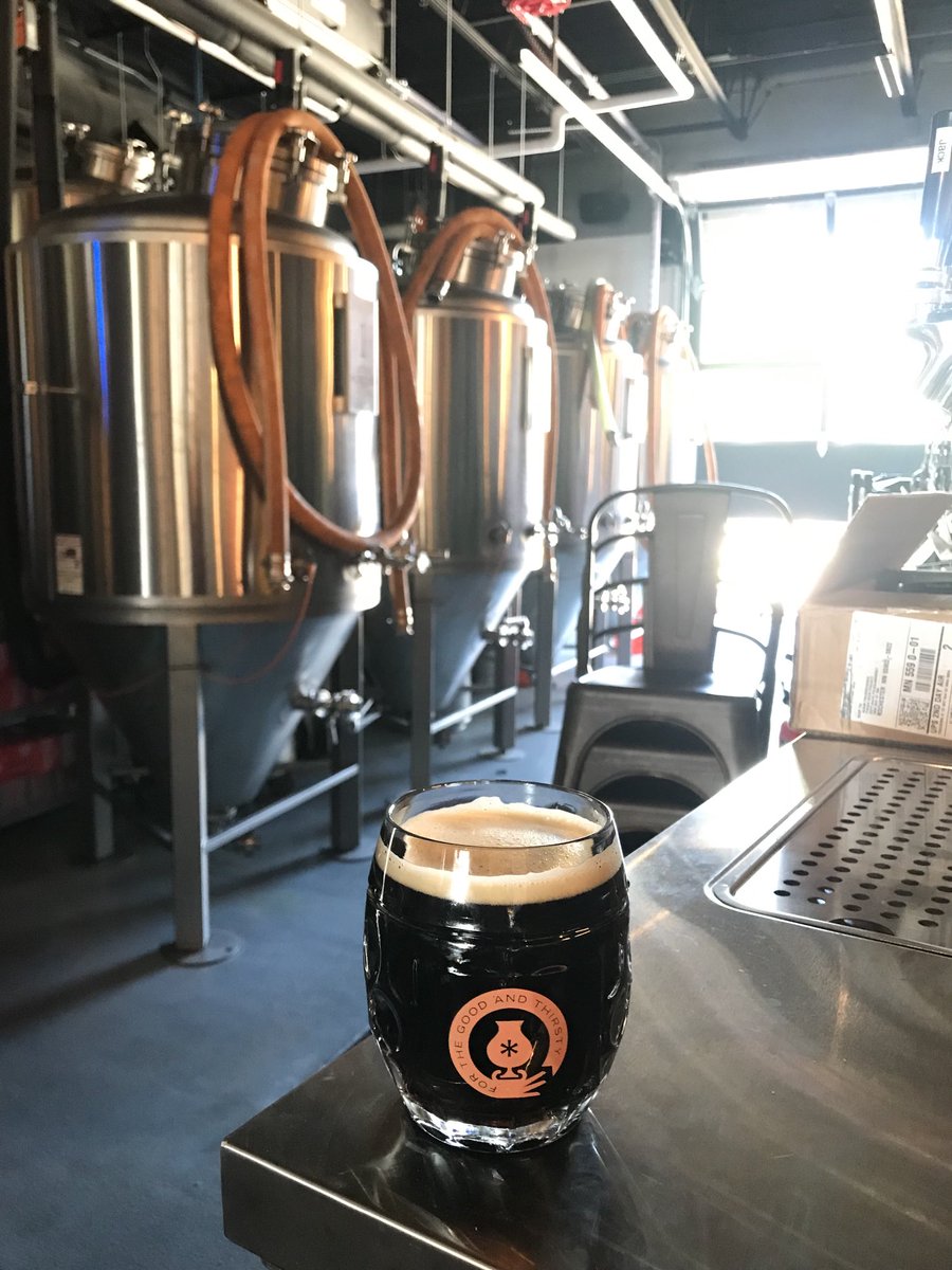 bnietz's tweet photo. Enjoying a nice black lager ⁦@ThesisBeer⁩. Prost! https://t.co/Iii2DCPlvP