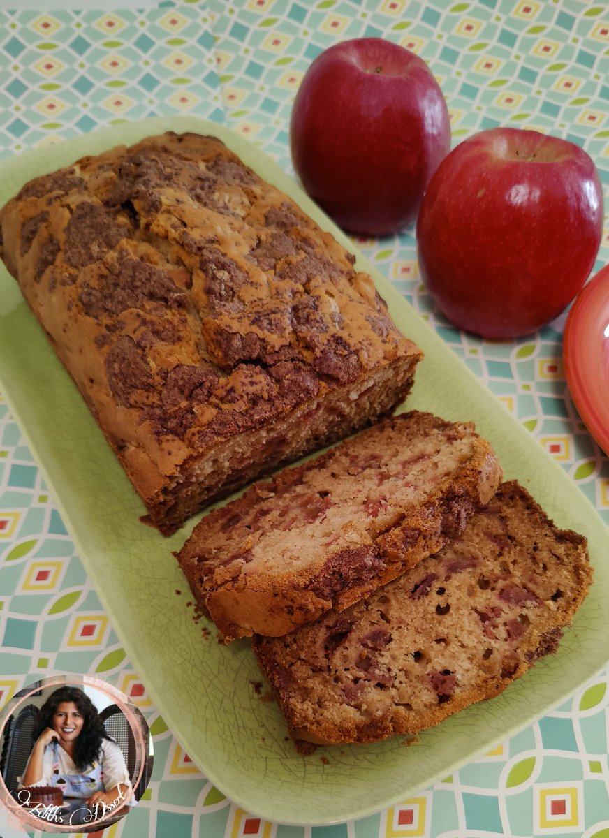 EdithMo35413905's tweet image. Apple Bread 🍎🍞 #applebread