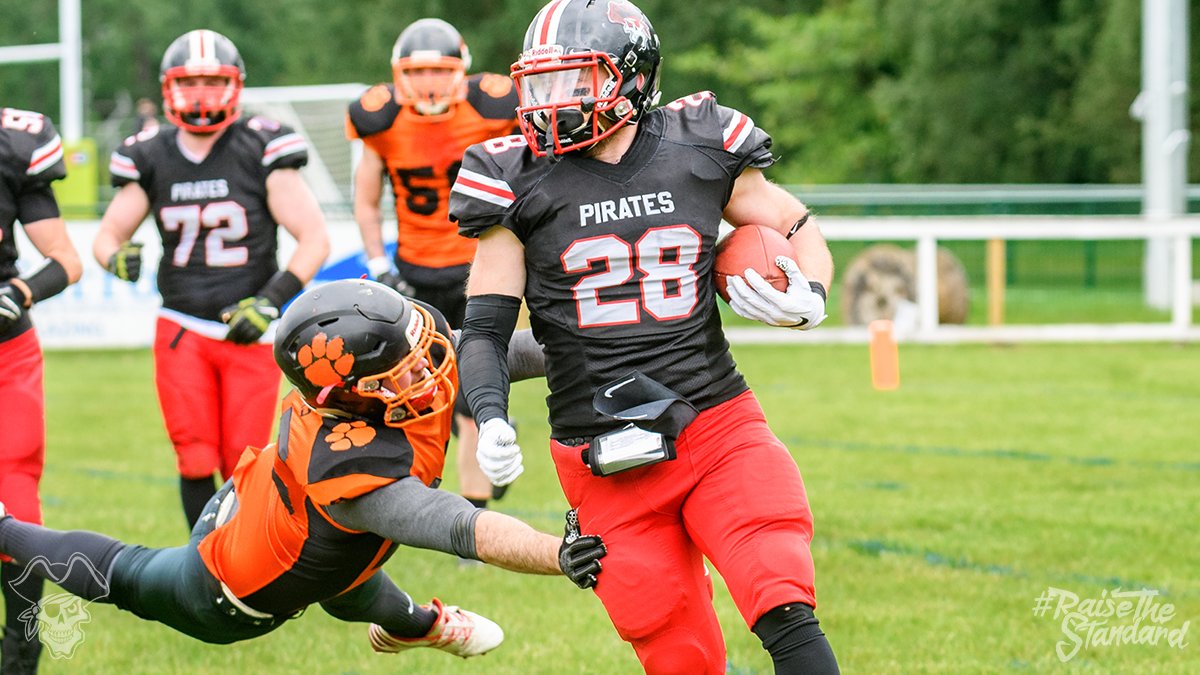 EKPirates's tweet photo. Dougie Meechan with his secomd touchdown run of the game! Two-point conversion is good, 50-6 Pirates about midway through the fourth quarter!

Watch the game live: https://t.co/t95hefGDwC

#RaiseTheStandard 🏴‍☠️🏈 #BritBowl2022 https://t.co/UiWvFopZGA