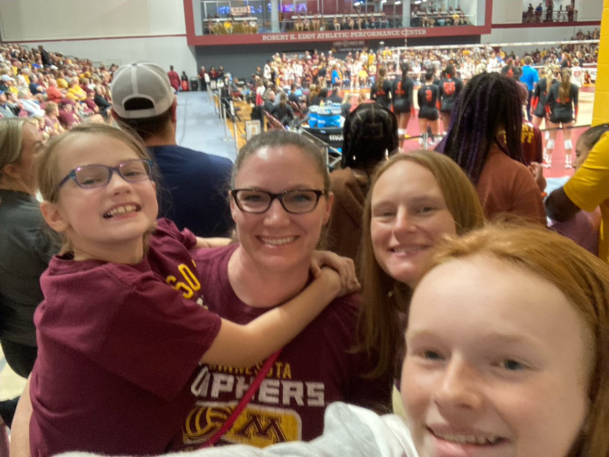 JodiMelissa4's tweet photo. Girls’ day cheering on Gopher Volleyball! #Gophers https://t.co/3h9zyk14dl