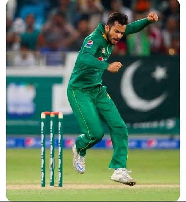 faizQaisar18's tweet photo. تاریخ گواہ ہے کہ جب بھی پاکستان پر مشکل وقت آیا تو
"نواز ہی کام آیا ہے"😜

ویلڈان پاکستان ٹیم 💞🔥 https://t.co/fwNhKhdYMX