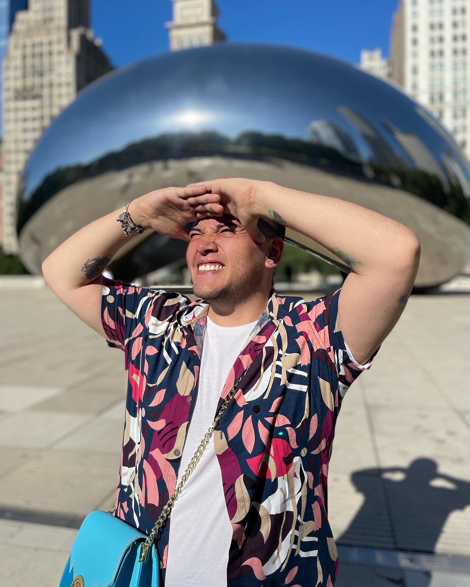 CesarTeo's tweet photo. #Chicago 🏙✨ https://t.co/wkBoXRZqc7