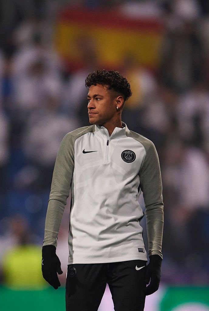 Matheo_2812's tweet photo. Celui qui vous aura le plus impressionné en gestes techniques ? 

FAV pour Ronaldinho    RT pour Neymar https://t.co/f7EGgE8d7Y