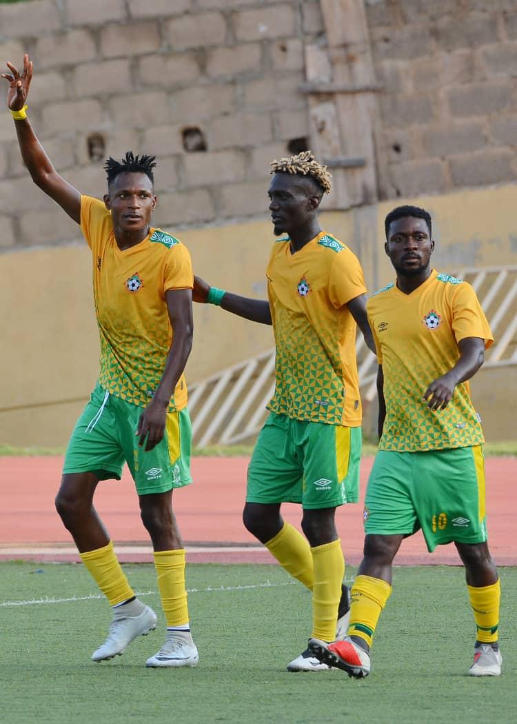IamOwolewa's tweet photo. It's matchday on Sunday!
@KwaraUnitedFC π AS Douanes
π @CAF_Online Confederation Cup
β 4:00 PM
π Mobolaji Johnson Arena Lagos
π 11-09-2022
#CAFConfederationCup #KwaraUtd #Kwara https://t.co/jGC8qQKmpY