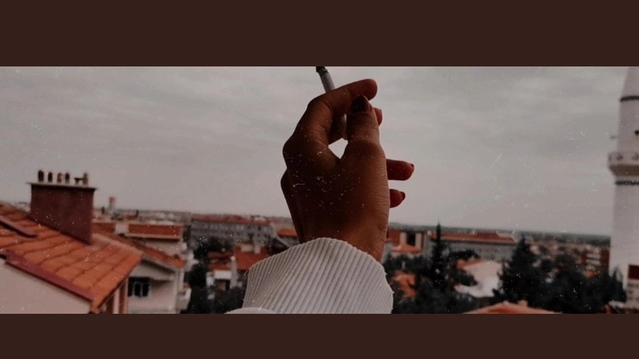 Sigara da akşam üstü de, düşünmek de düşlemek de adamı öldürür efendim. Biz bir süredir verdiğimiz yaşam mücadelesini kazandık. Kalbimiz de zihnimiz de sağ.