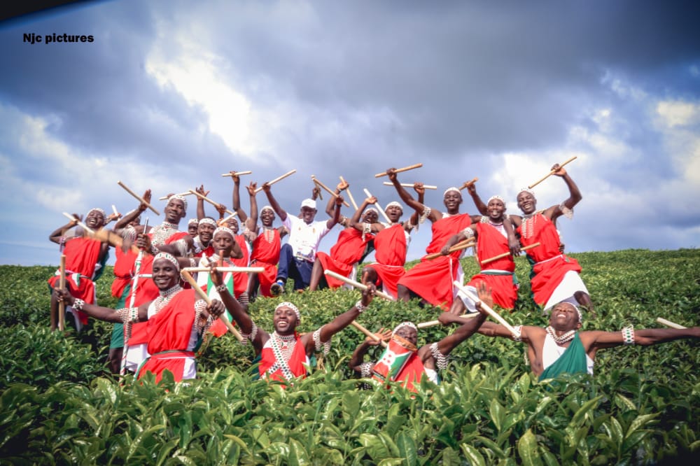 EuphremNd's tweet photo. Je souhaite plein succès à nos Vaillant Tambourinaire 🥁 du Club BIRINZI VYA NTARE qui participe dans le Festival des Pays de l'EAC à Bujumbura #JamaFest https://t.co/ytJTdSdFeS