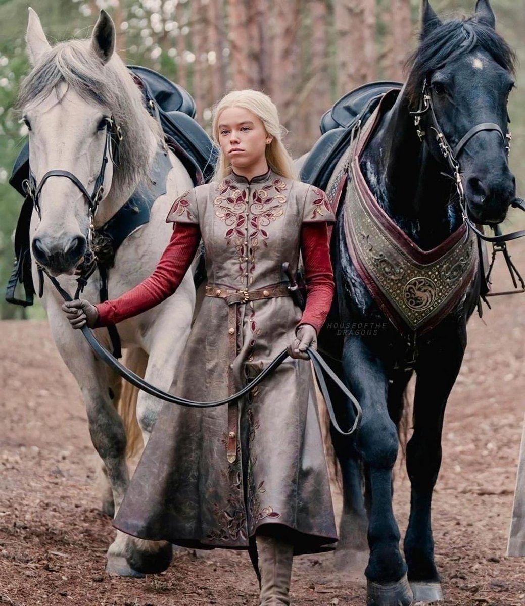 HOTDNewsHBO's tweet photo. Episode 3 tonight 

#HouseoftheDragon https://t.co/6QNdU9E3Yx