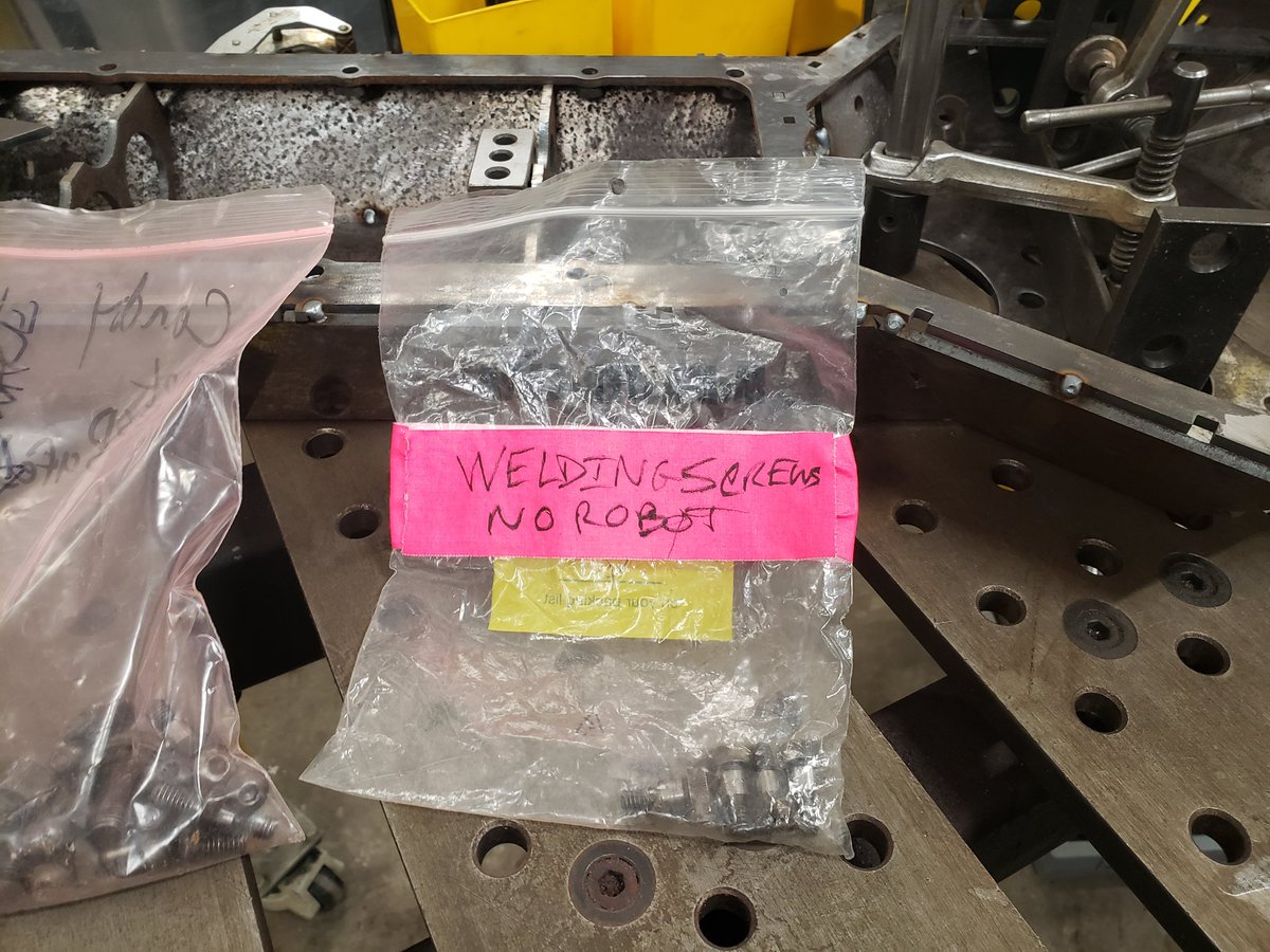 HiJinx - BattleBot tweet media