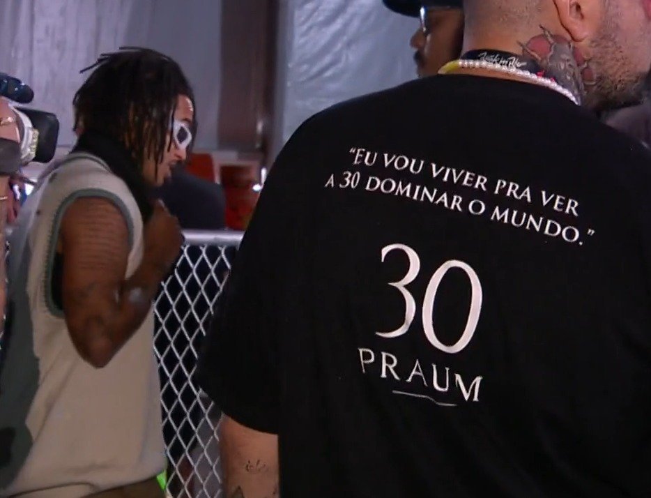 Aledesigner4's tweet photo. mt foda pqp
#MatueNoMultishow https://t.co/PLqbatLMK2