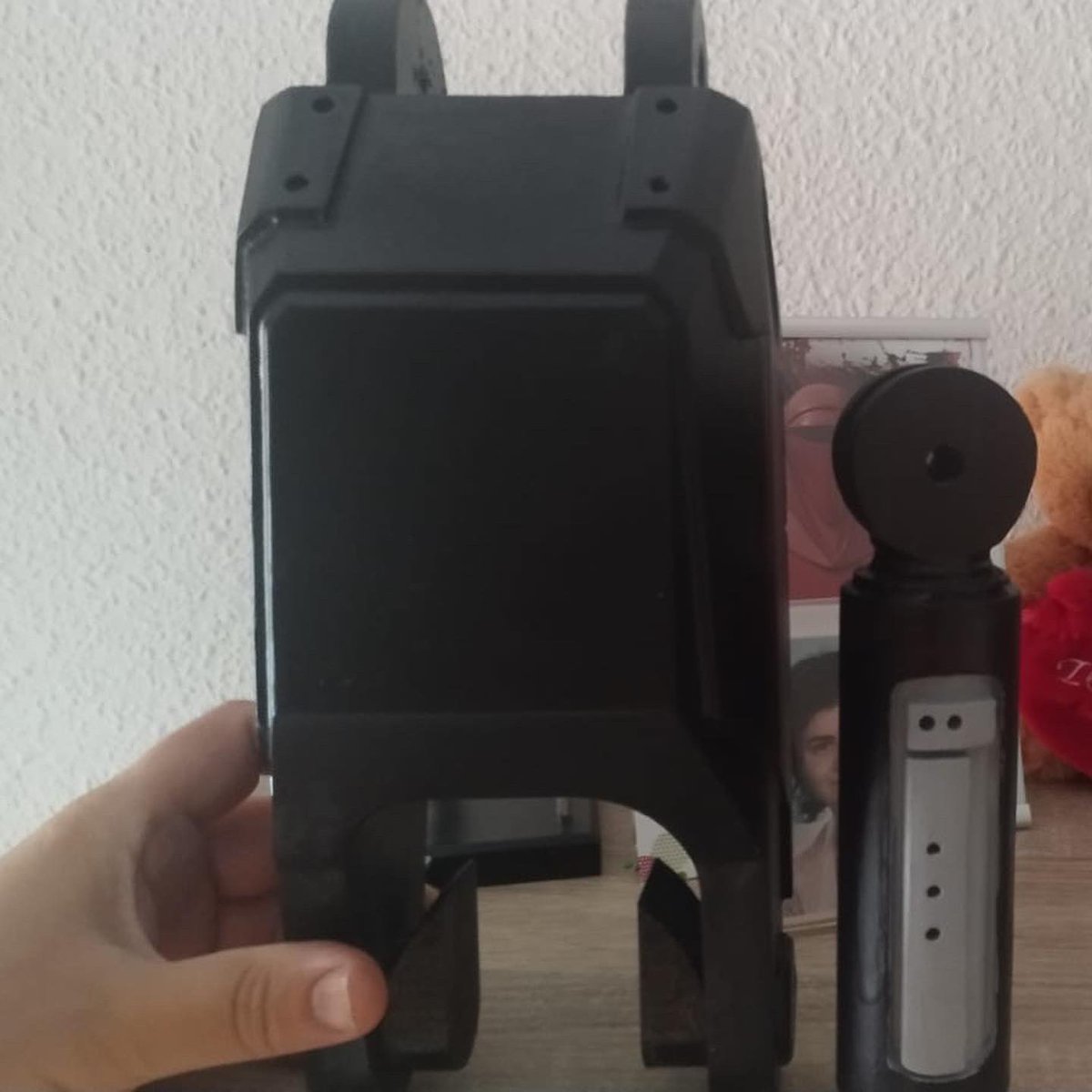 astromechspain's tweet photo. #domingodedroides 
La familia sigue creciendo!! 
Os mostramos los avances del Pitdroid de nuestro nuevo compañero @tarabillas. 
Que ganas de verlo acabado… tiene una pinta brutal!!
#astromechspain #behappyandbuilddroids #starwars #droids #astromech #r2buildersclub https://t.co/cG70hCvwRX