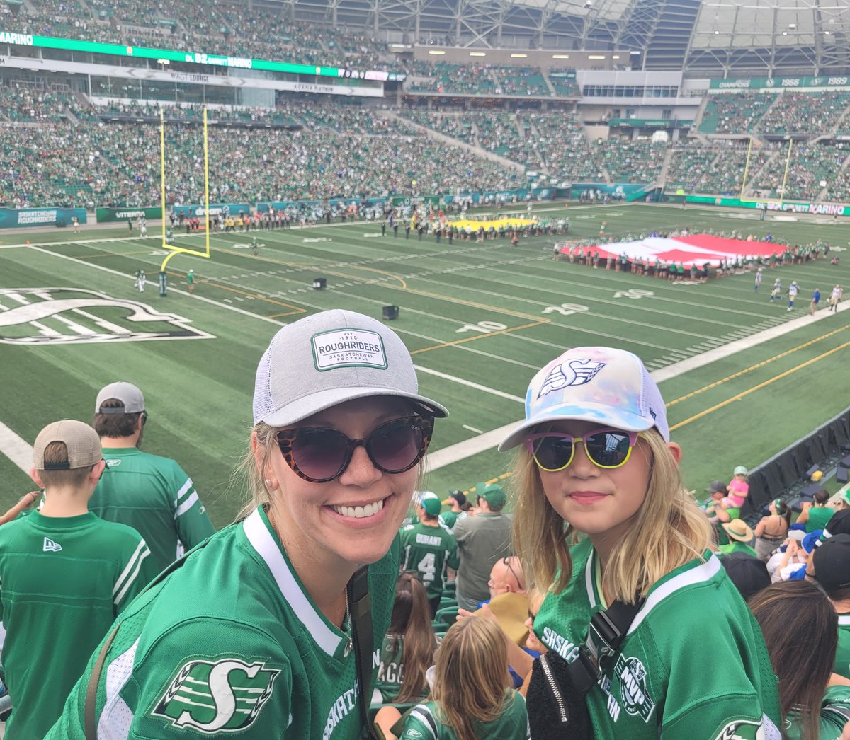 StrakerJill's tweet image. Bring Em Out!!! Nothing says Labour Day like the @labourdayclassic 

@SaskRoughRiders #Riderslive
#Section146