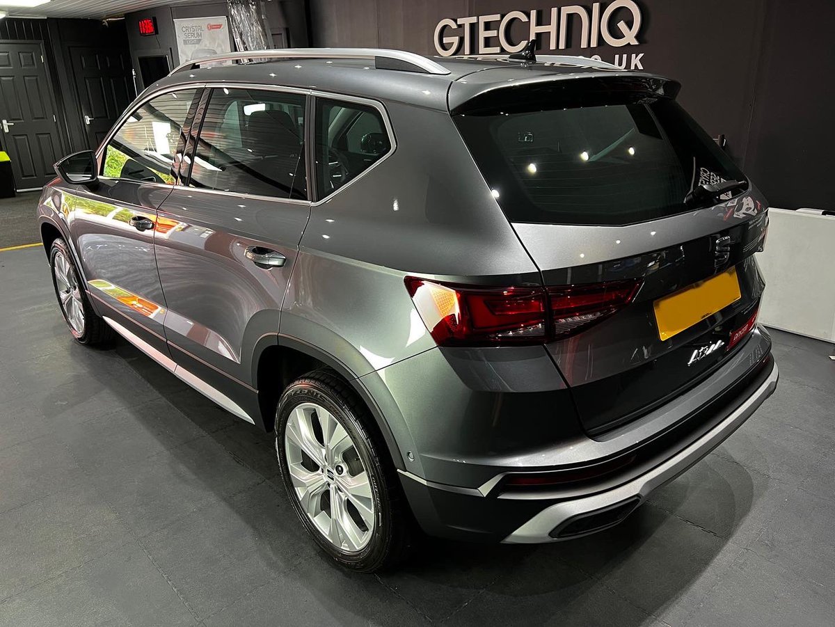 SystemClenz's tweet photo. SEAT Ateca - New Car Protection Detail 

Our first 72 plate compete, this one had Gtechniq - Crystal Serum Light applied to the bodywork
- C5 Wheel Armour applied to the alloys

#seat #seatateca #gtechniq #gtechniqaccredited #systemclenz #westonsupermare #72plate #72reg #bristol https://t.co/ZvQs4RM855