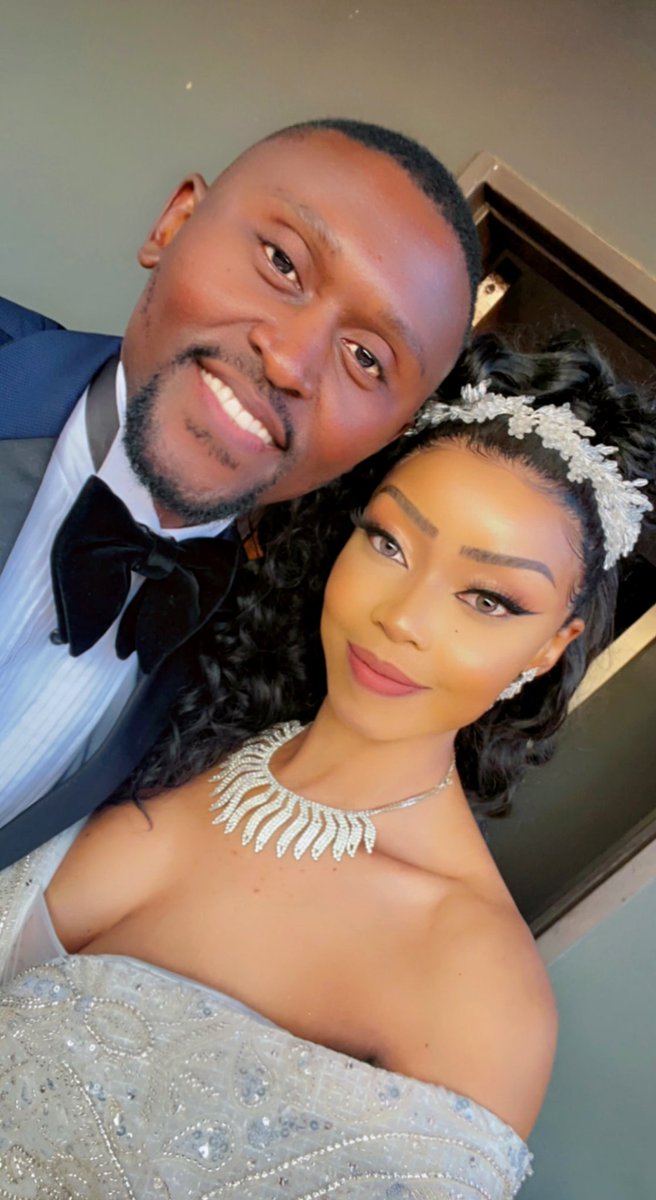 bflowmusic's tweet photo. Behold Mr and Mrs B ❤️. 

03-09-22 https://t.co/vftOfGsj8w