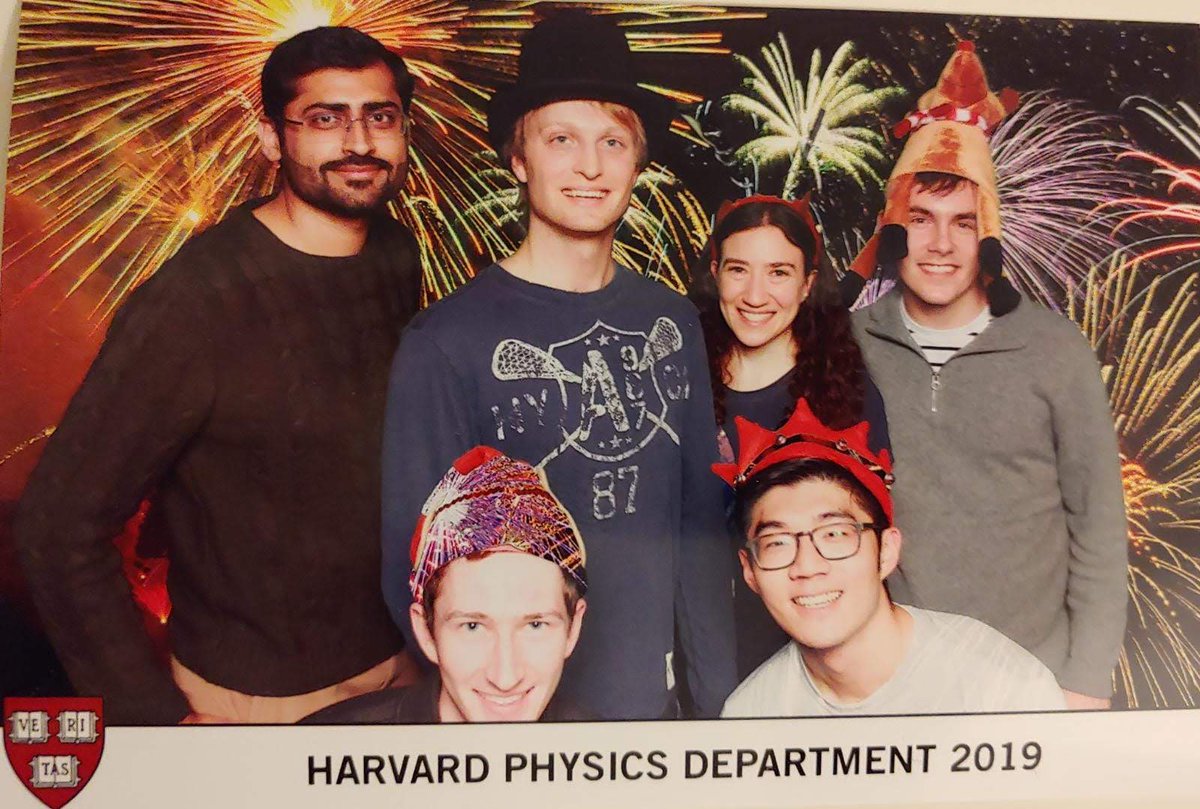 NabeelAslamMZ's tweet photo. My four year long Postdoc at Harvard comes to an end. I am very grateful for the wonderful time there and for the opportunity to work with some amazing people. Now I am looking forward to starting my own research lab in Germany. @harvardphysics @HarvardCCB @HParkLab https://t.co/NUTLx2n7d1