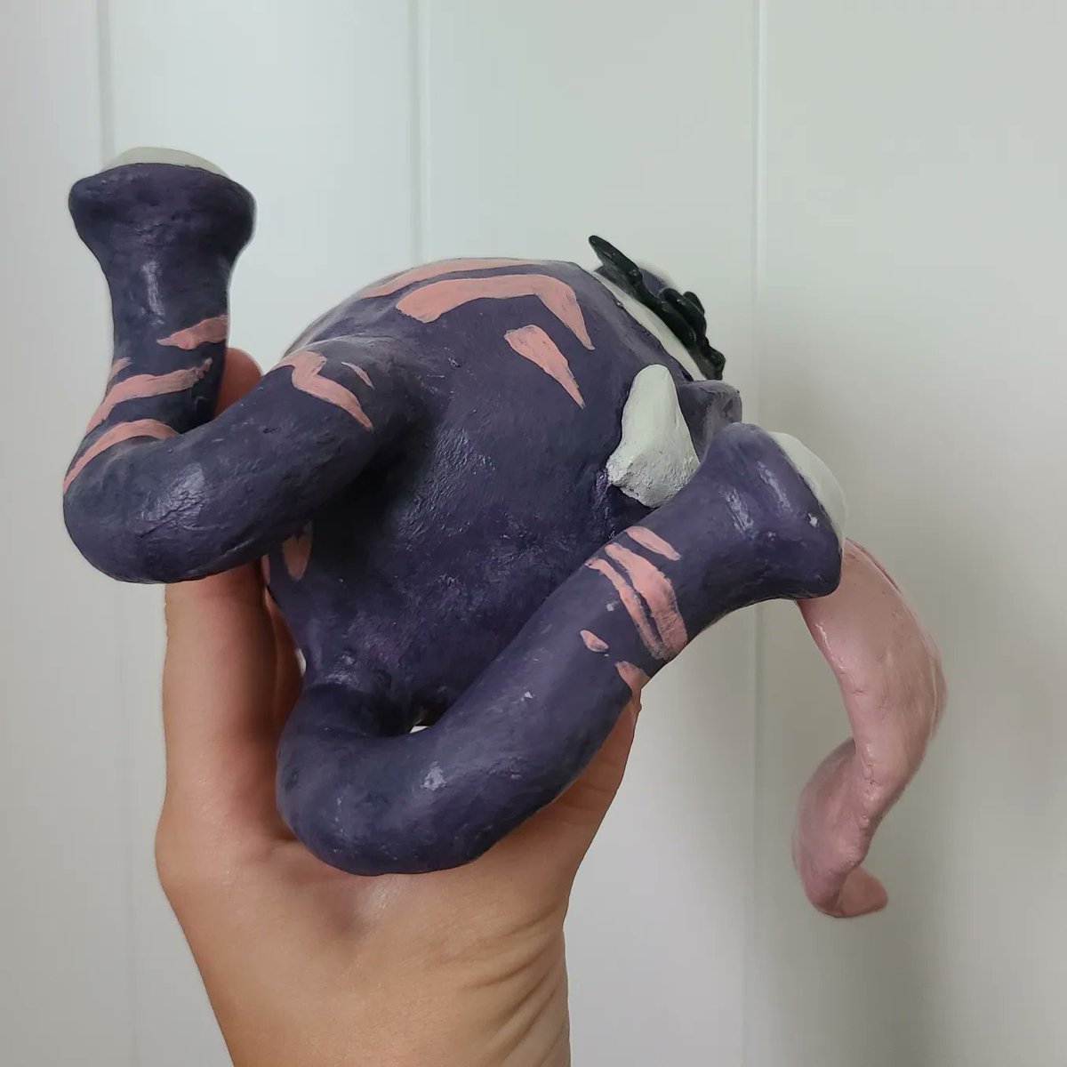 sfoeii's tweet photo. liveclock irl!! real!! not clickbait!!
(this is my first sculpture pls dont be too harsh)
#jrwishow #jrwifanart #liveclock https://t.co/lQ918jwZig