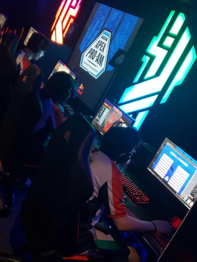 Apex Pro-Am: Summer Showdown tweet media