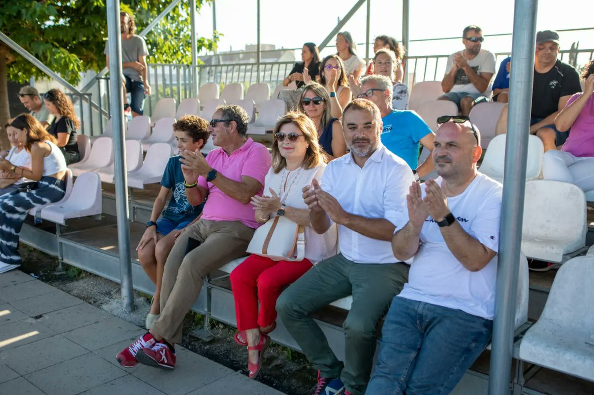 jordi_ballart's tweet photo. ⚽🏆 Després de dos anys sense haver pogut celebrar-lo, el @CNTfutbol ha acollit aquest cap de setmana el 28è Torneig de Futbol Base. Un plaer haver pogut ser partícip de les ganes i la il·lusió d'aquests petits gran jugadors i dels seus clubs i famílies! 👏🏼 https://t.co/iz6SulHmVa