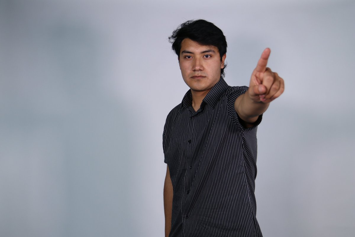 🥇 <a href="/ANTONY_TFT/">Antony</a> se lleva el top 1 de la penúltima partida y está a 2 puntos de ventaja del segundo lugar

Todo se define en la siguiente partida

#MonsterEnergy