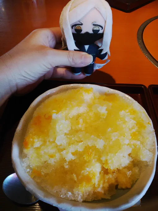 上だけじゃダメ、ちゃんと全部食べろ! シロップの追加欲しい?甘えるな!(もちろん全部食べました) 