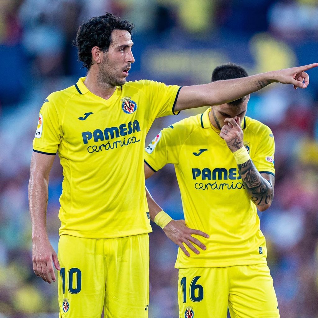 DaniParejo's tweet photo. Gran compromiso del equipo que deja otra victoria en liga @VillarrealCF 👊🏼 Seguimos con la portería a 0. Gracias a todos los que nos animáis cada día desde las gradas y desde casa 💛

#Villarreal #LaLiga #Submarino https://t.co/JOlBbBvlh2