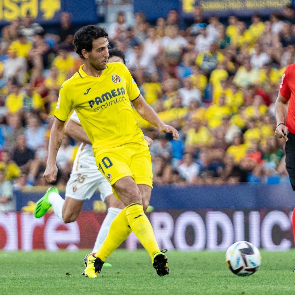 DaniParejo's tweet photo. Gran compromiso del equipo que deja otra victoria en liga @VillarrealCF 👊🏼 Seguimos con la portería a 0. Gracias a todos los que nos animáis cada día desde las gradas y desde casa 💛

#Villarreal #LaLiga #Submarino https://t.co/JOlBbBvlh2