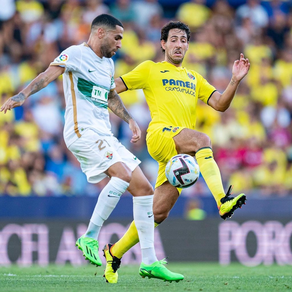 DaniParejo's tweet photo. Gran compromiso del equipo que deja otra victoria en liga @VillarrealCF 👊🏼 Seguimos con la portería a 0. Gracias a todos los que nos animáis cada día desde las gradas y desde casa 💛

#Villarreal #LaLiga #Submarino https://t.co/JOlBbBvlh2