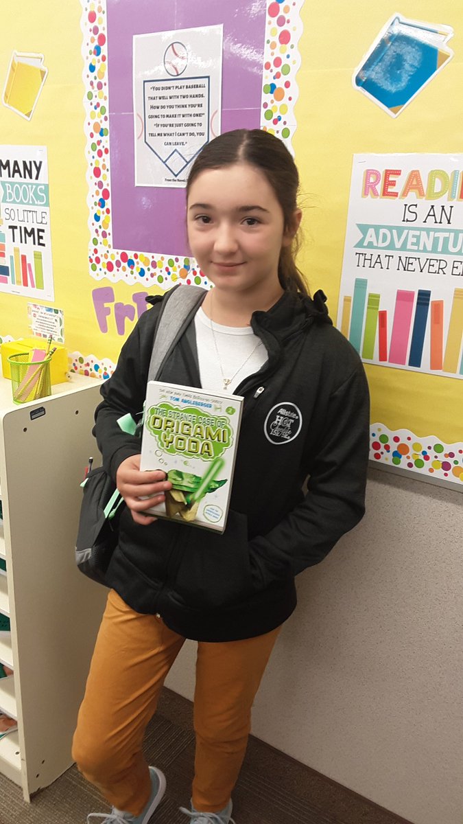 KristyGlade's tweet photo. Amazing our 1st First Capter Friday @NSMSWolves was! "The Strange Case of Origami Yoda" by Tom Angleberger was a hit. Read this book you should!π
#exploringnewbooks #NSMSrocks #seviersdstrong https://t.co/Mneh3BM2af