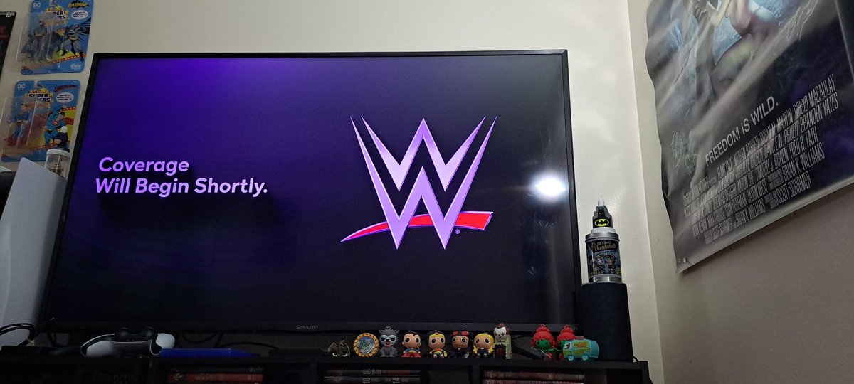 #NXTWorldsCollide 10 minutes on this screen?!?