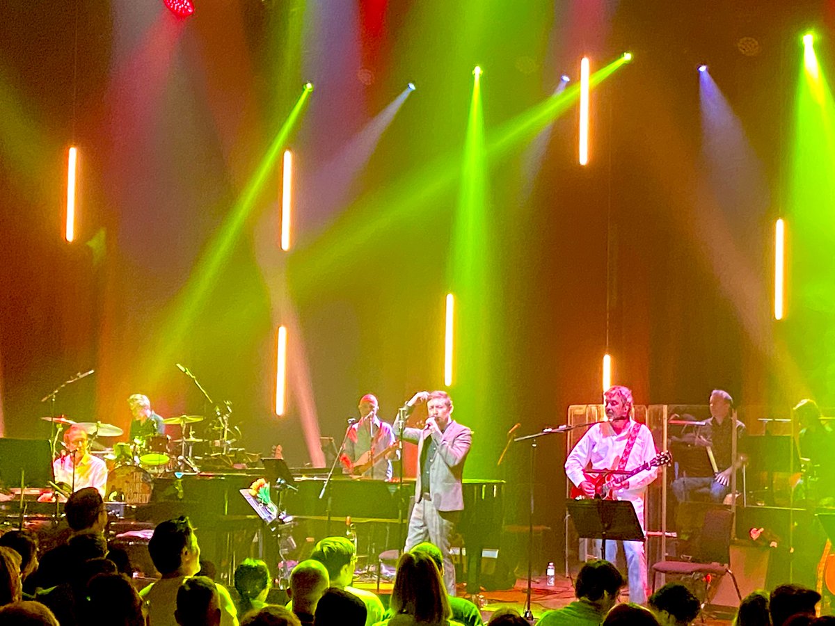 J (@ginsoakedbloke) on Twitter photo Can you stand upon one leg? Banging first half of tonight’s performance. <a href="/divinecomedyhq/">The Divine Comedy</a> Can you stand upon one leg? Banging first half of tonight’s performance. <a href="/divinecomedyhq/">The Divine Comedy</a>