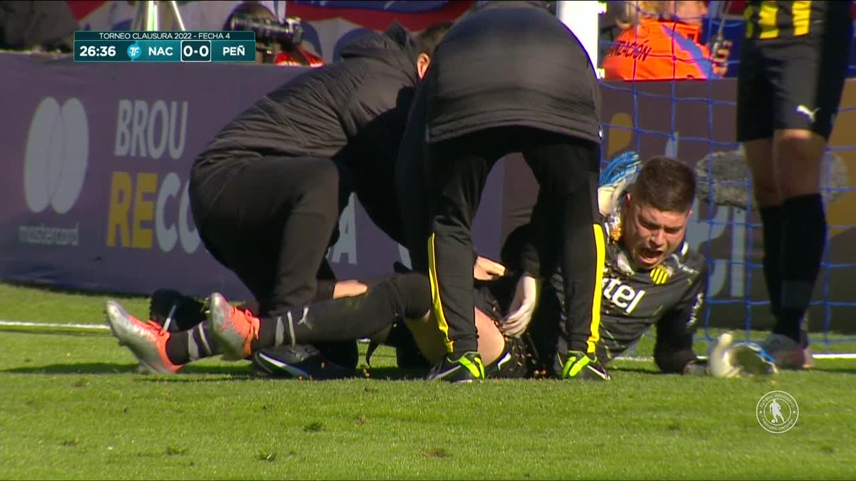 noseasmalotv's tweet photo. La más peligrosa de Peñarol en el primer tiempo. https://t.co/wDZ9Fx7qlr