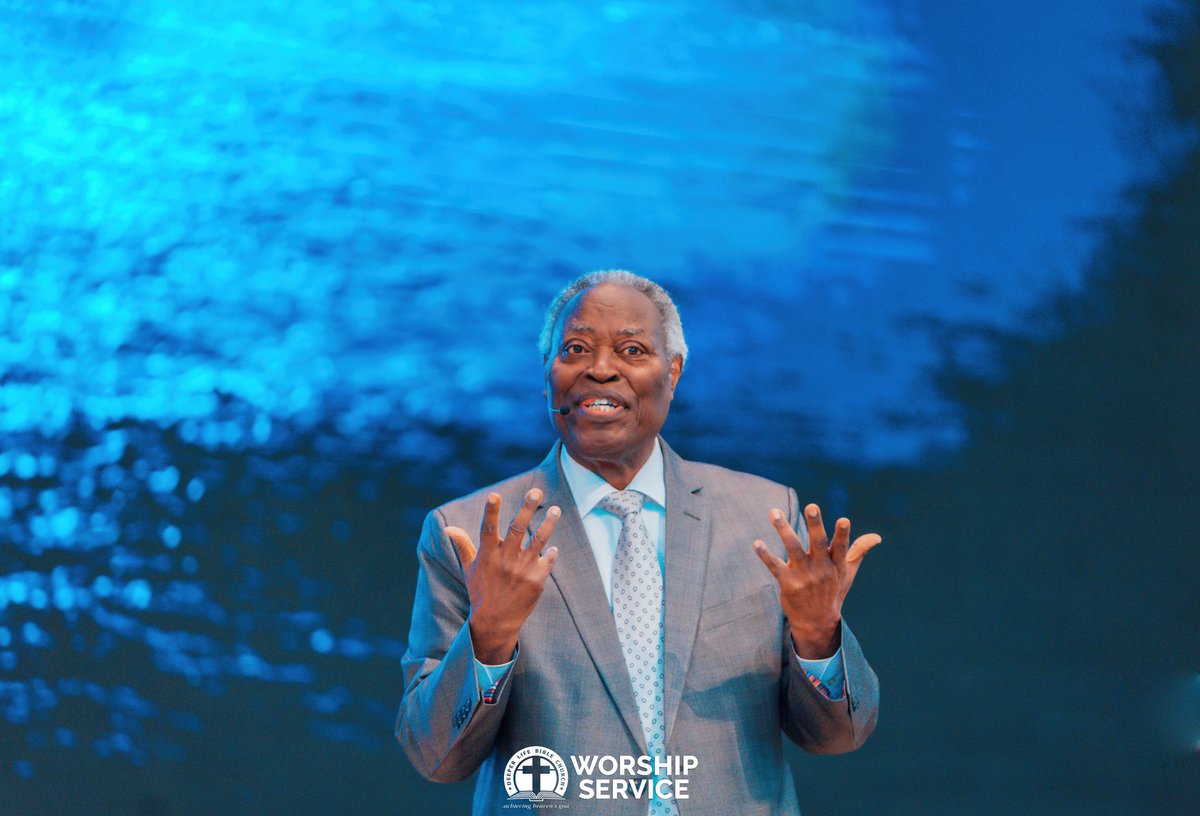 pastorwf_kumuyi's tweet photo. The stormy wind cannot stop your boat from sailing through the sea if you have Jesus in the boat with you.

With Jesus in your boat, the storm is over! https://t.co/S4Mg8ddHQq