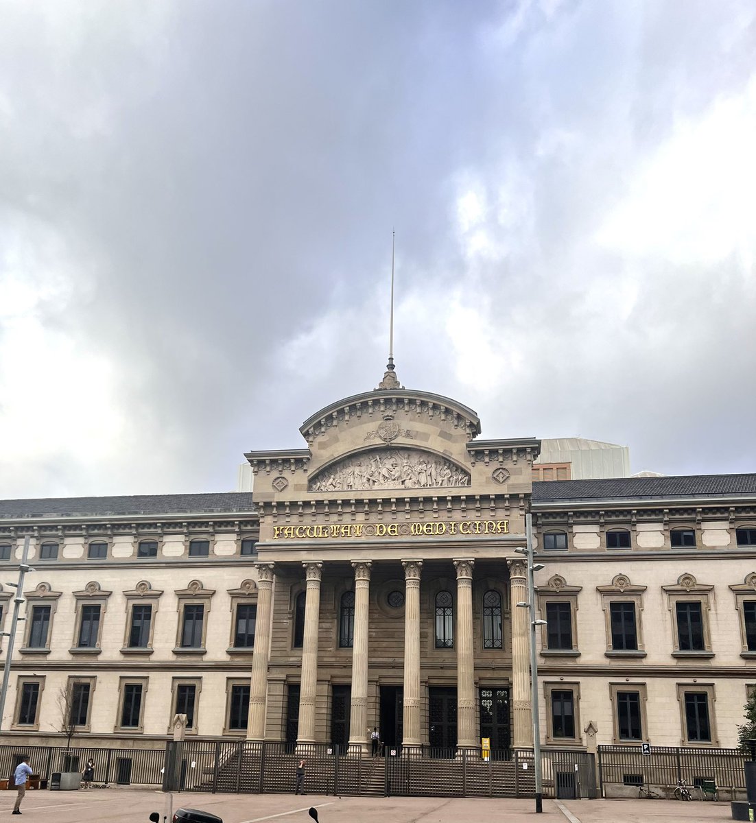 Laura Ricketts tweet media