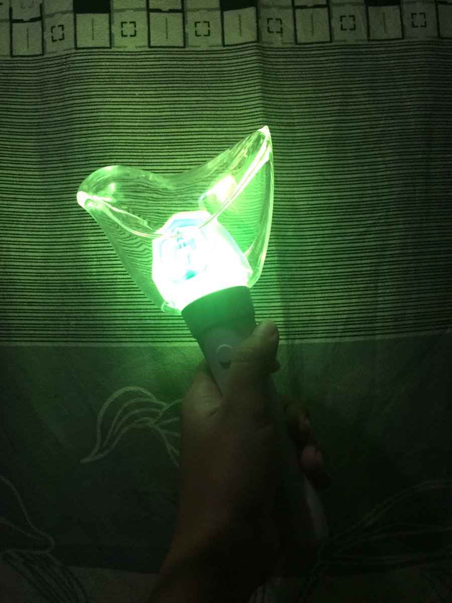 Selling my Aghabong V2 - bought it last year. Nilabas lang sa box to check it.

-1600 (negotiable)
-will give 1 official PC 🥰

<a href="/GOT7MarketPH/">GOT7 Market PH</a> help retweet po