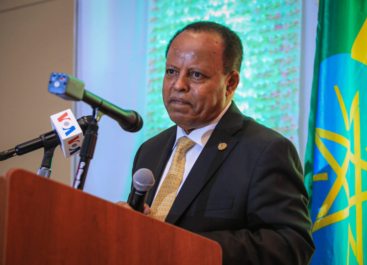 ETEmbassyDCA's tweet photo. Last evening, Global Ethiopian Diaspora Action Group held a successful fundraiser to support displaced communities due to conflict and natural disaster. H.E Amb. @seleshi_b_a appreciated the organizers and contributors to this noble cause.1/2
@mfaethiopia https://t.co/aExclKDyzj