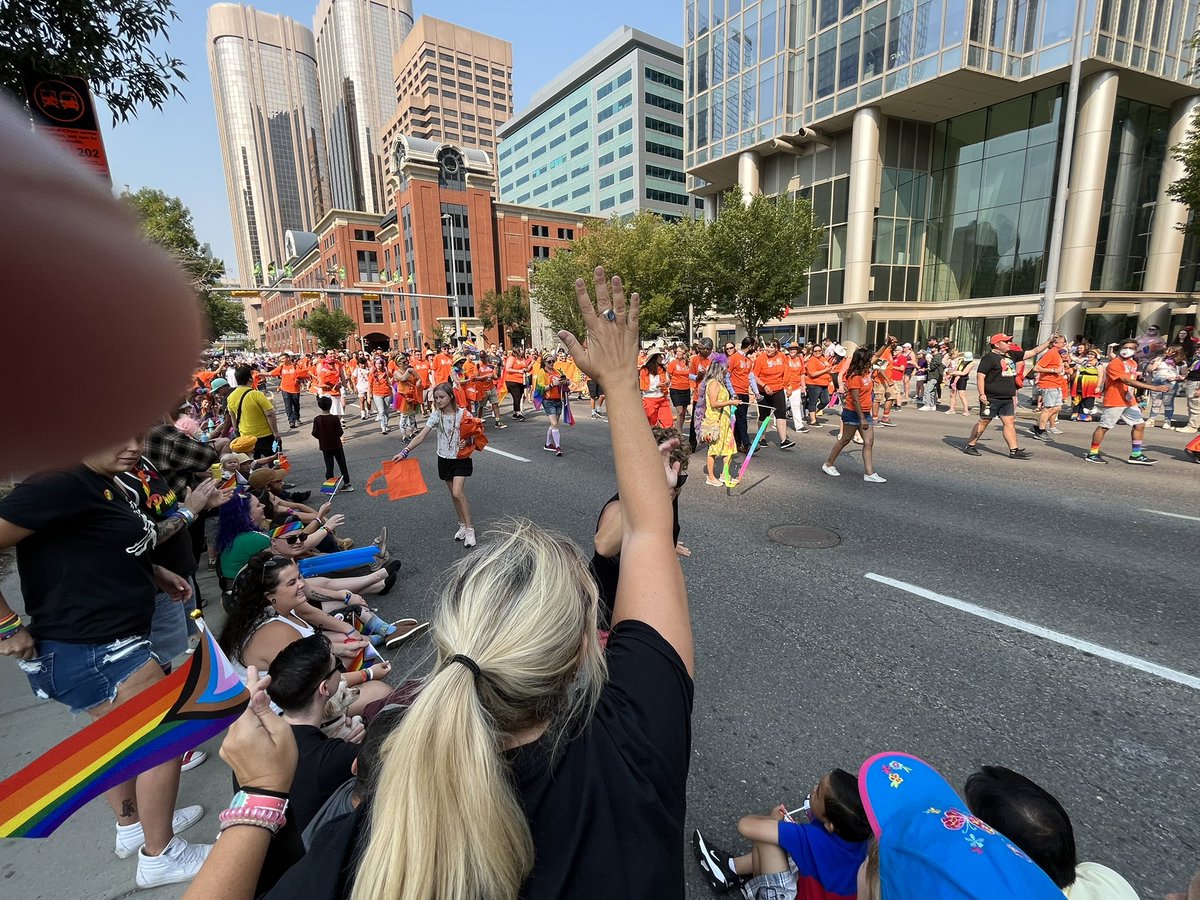 FinnFinnshannon's tweet photo. Best part of #CalgaryPrideParade was getting a high 5 from @JanisIrwin Representation and diversity matter- in elected officials,policies, organizationsβ¦Many tears of joy watching my 10 yo dtr take in her first pride parade &witnessing so many people like her #PrideYYC https://t.co/mf5FFfx8r6