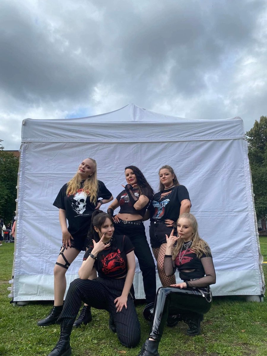 Baddest Tomboys 🤟💜